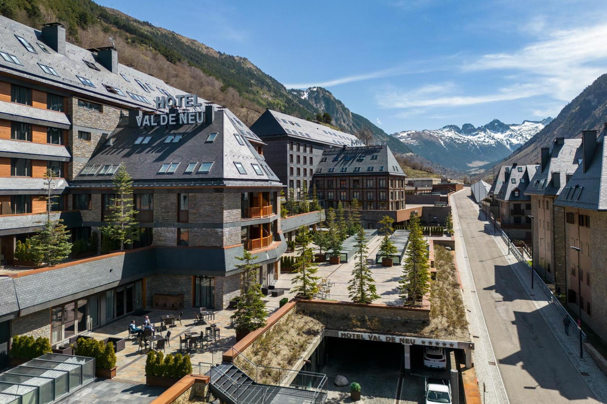 Hotel Val De Neu G.L. Baqueira Beret Exterior photo