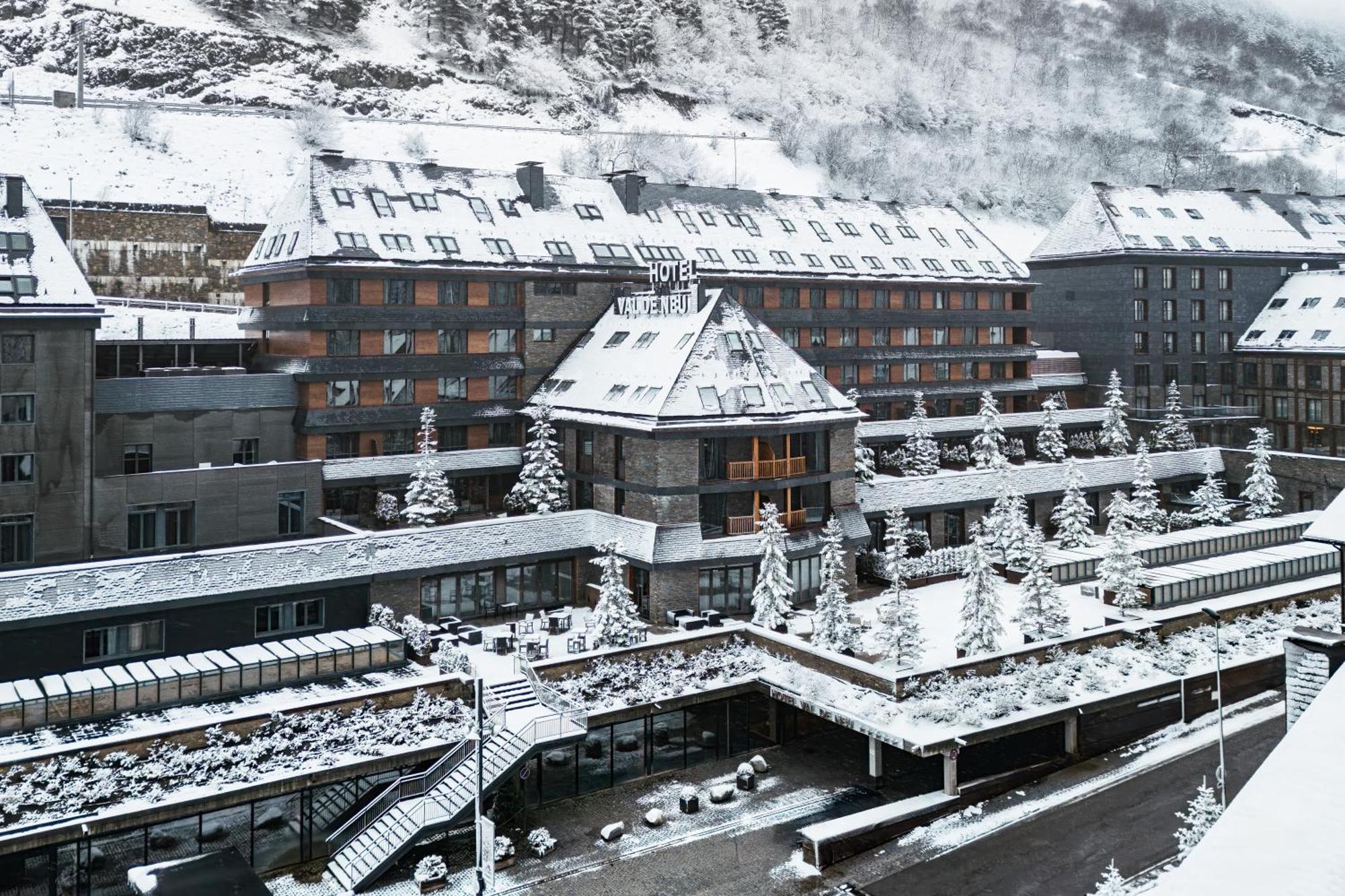 Hotel Val De Neu G.L. Baqueira Beret Exterior photo